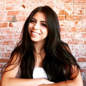 Meet your Posher, Janelle